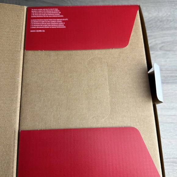 2023 Hallmark Keepsake Star Trek USS Enterprise w/cord NCC1701 Magic Light Sound - Picture 5 of 8